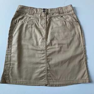 Austin Clothing Co. women's khaki utility skirt, size 6.